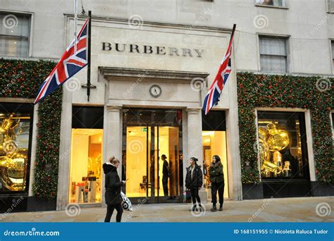 is burberry cheaper in london|burberry outlet store london.